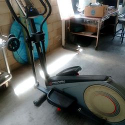 Elliptical Trainer.Oro Firm Comfort Stride.