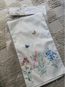 Lenox Butterfly Meadow Table Runner Floral Butterfly White Multicolor 14x72