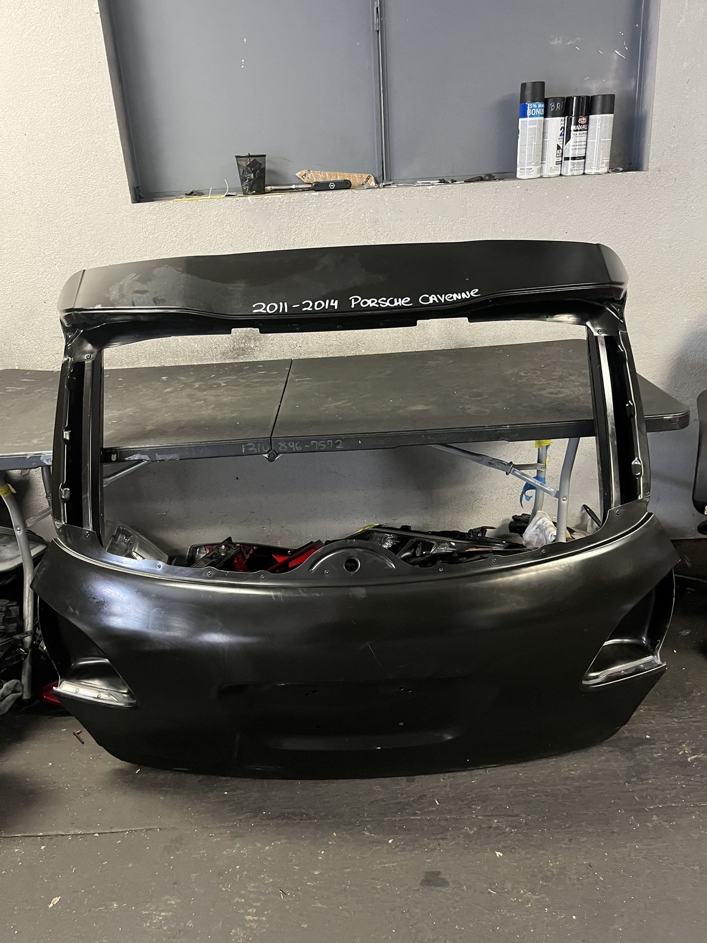 2011-2012-2013-2014-2015-2016-2017 PORSCHE CAYENNE LIFTGATE OEM USED