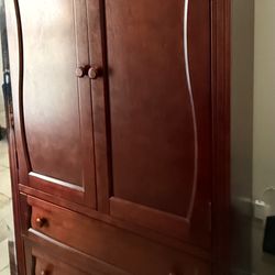 Armoire
