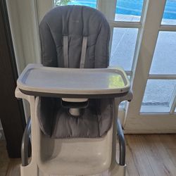 OXO Highchair 