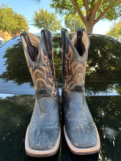 Cody James cowboy boots