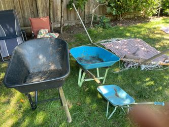 Free - Family Wheelbarrows