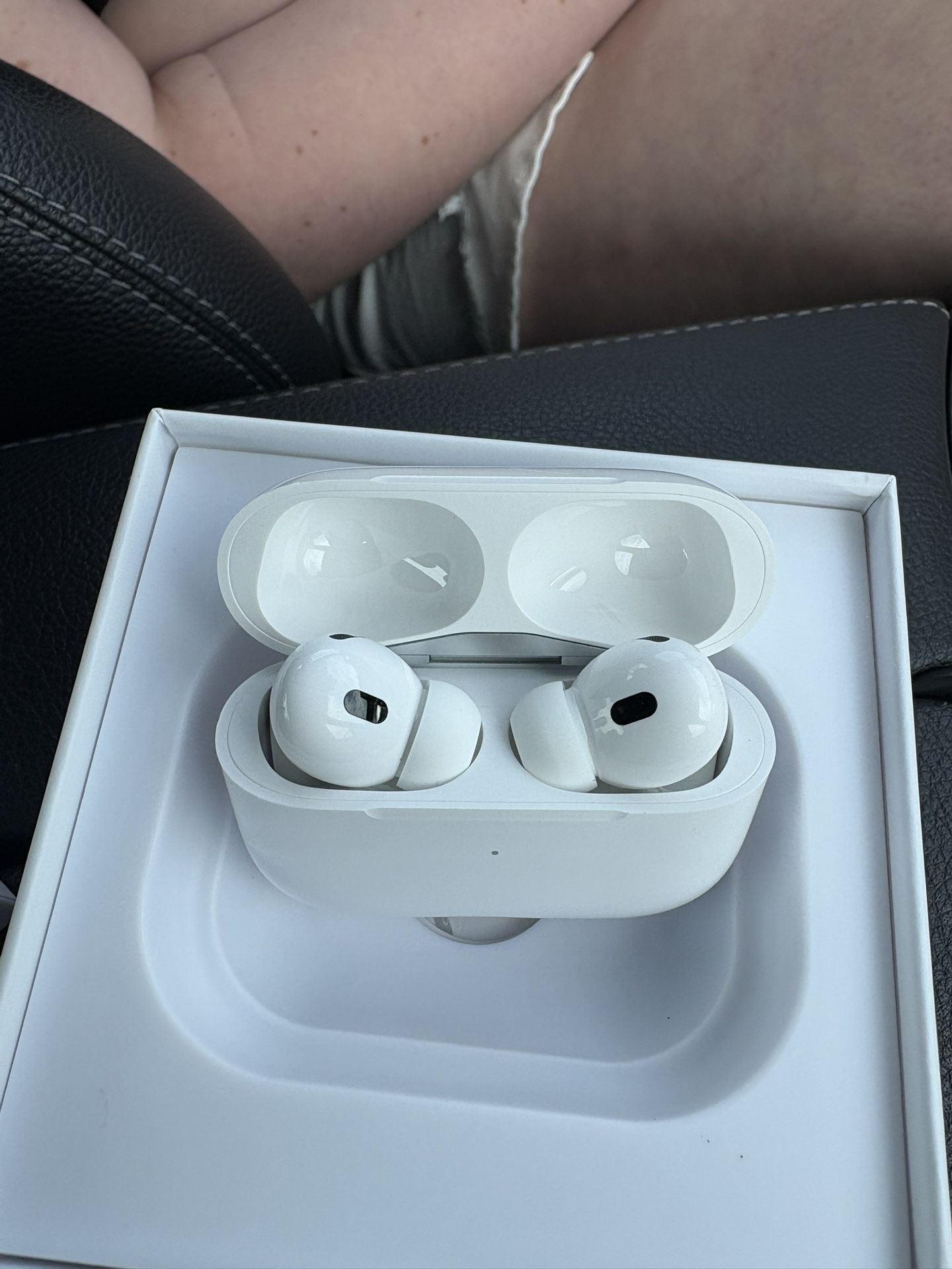 Apple airpods Gen 2
