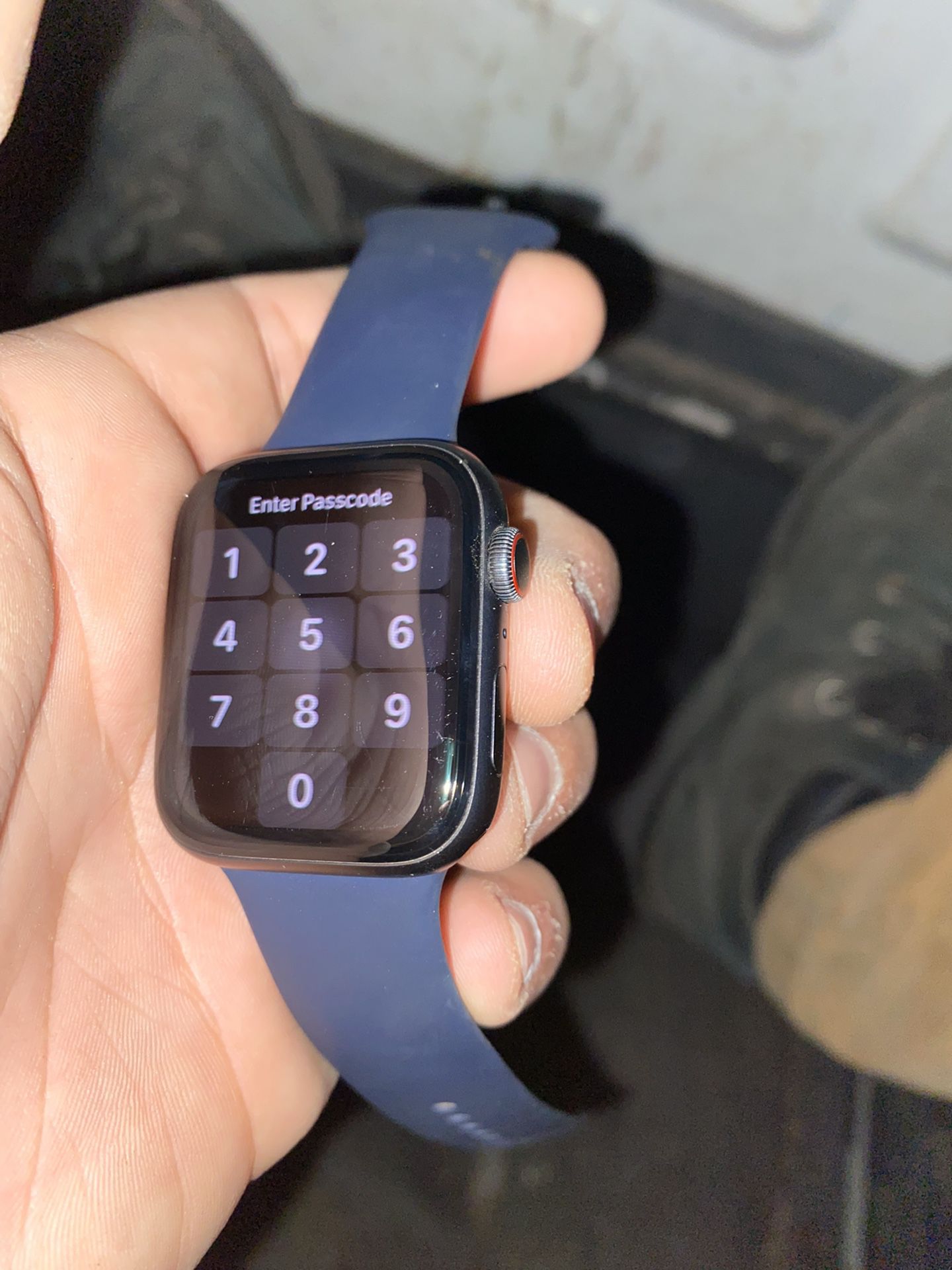 Apple Watch Siri six