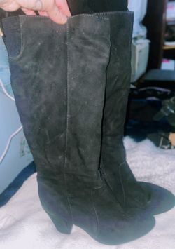 Heel Black Suade Boots Size 8