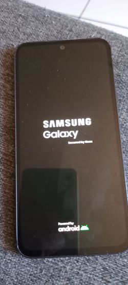 Telefono samsumg galaxy A54 de cricket black listed en buenas condiciones no esta quebrado para partes o reparar