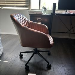 Desk chair