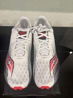 Saucony Kilkenny XC 9 Running Sneaker women’s size 10 brand new