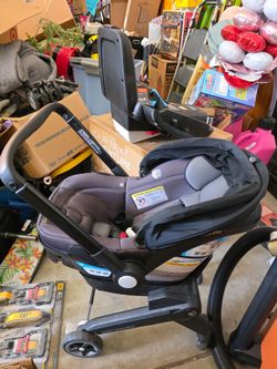 Evenflo dual shift carseat stroller with base