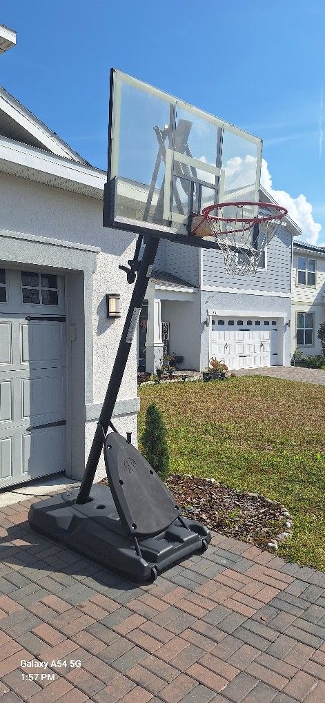 Basketball Hoop