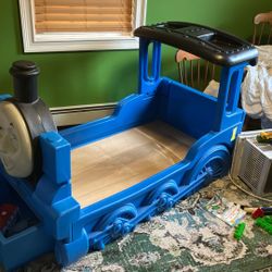 Thomas The Train Toddler Bed W/ Mattress