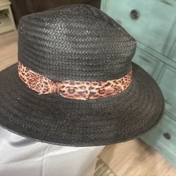 Women’s Black Straw Fedora with Leopard Print Band