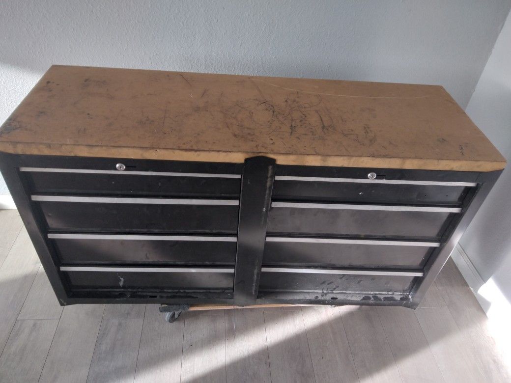 Large Craftsman Toolbox