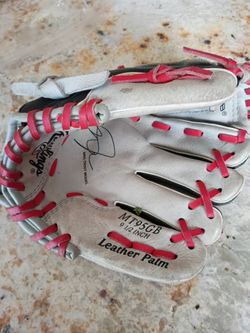 Good glove