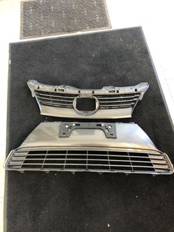 Lexus CT200h Front Grille