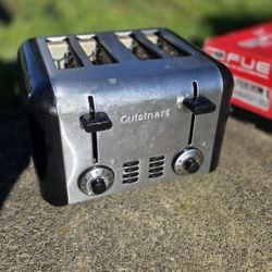 Cuisinart 4-Slice Stainless Steel Toaster - OBO