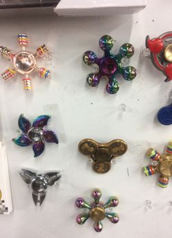 Fidget spinners