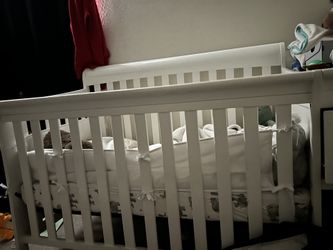 baby crib
