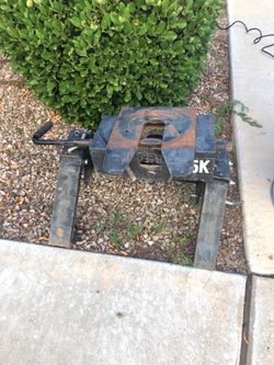 5th wheel hitch
