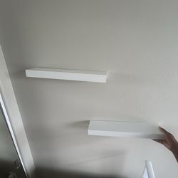 Room shelves
