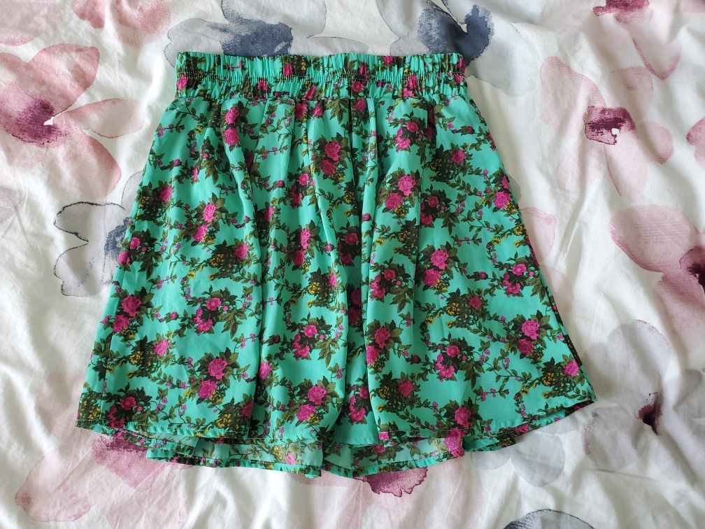 Forever 21 Mini Skirt 