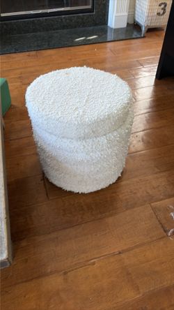 Stool storage