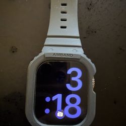 Apple Watch Ultra 1 49mm cellular $180