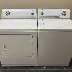 Whirlpool Washer And Dryer Set 