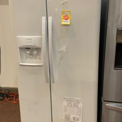 FRIGIDAIRE FRIDGE today LFSSTP0 🌟  V2S