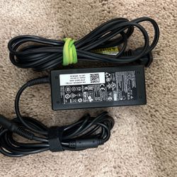 Dell Charger 65w Ac Adapter. 