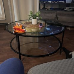 Round Coffee Table 