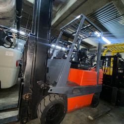 TOYOTA forklift Cheap Price 