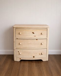 Girls vintage bedroom furniture
