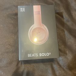 Beats Solo 3 Rose Gold Brand New