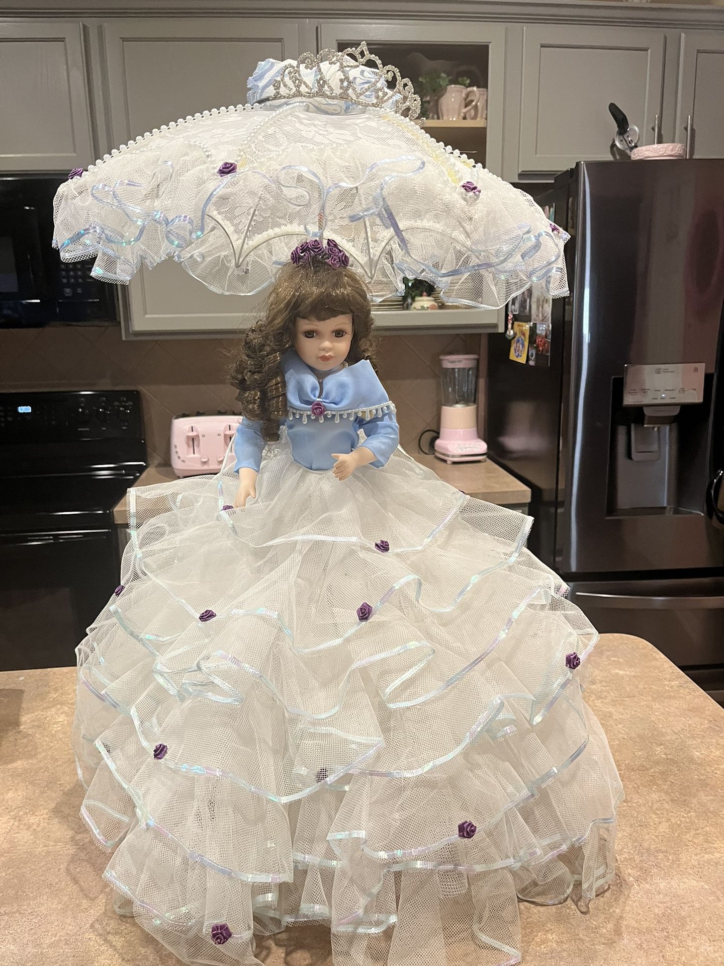 Beautiful Ceramic Elegant Doll with Umbrella on Metal Stand