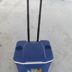 Quadyna Igloo 60QT wheeled cooler for camping, beach, tailgating & outdoor adventures