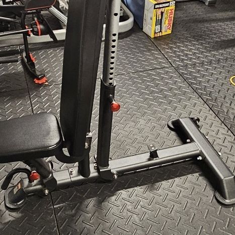 Muscle D Adjustable bench Professional