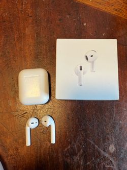 Apple airpods 4 with noise cancellation , case and box