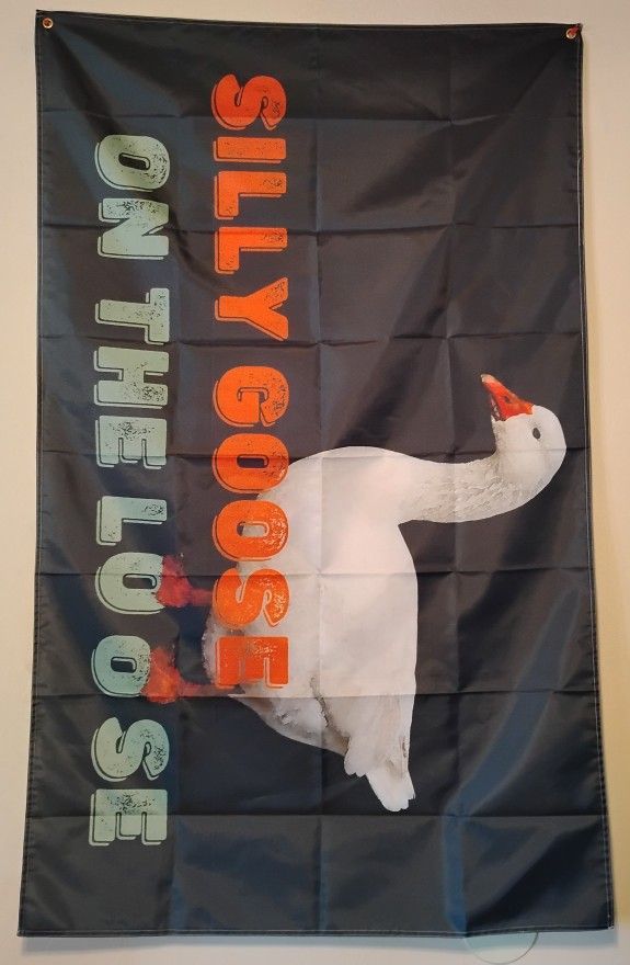 Silly Goose Banner 3 x 5 Ft NEW