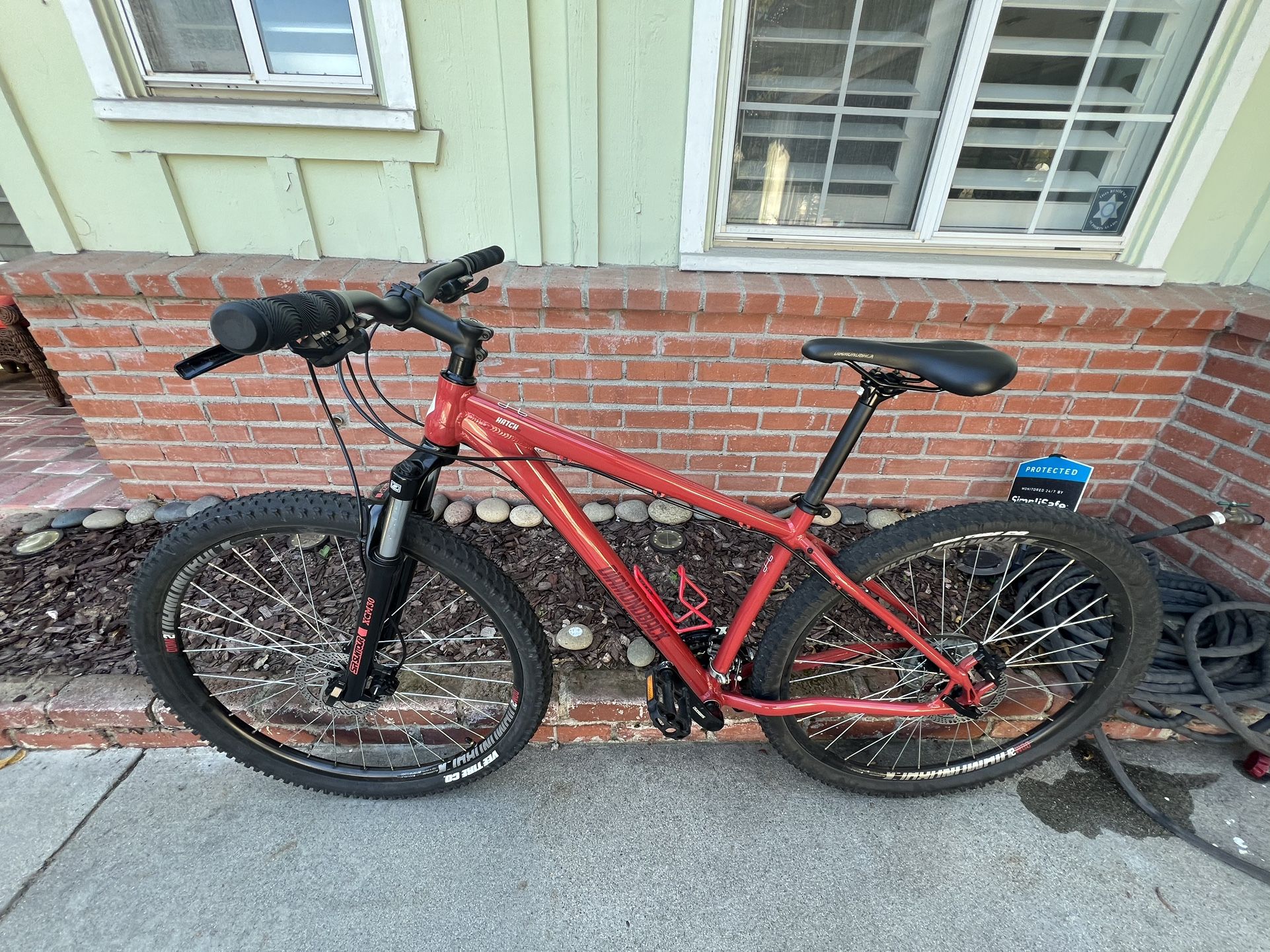 Diamondback Hatch 3 Mountain Bike Hardtail 29 Inch
