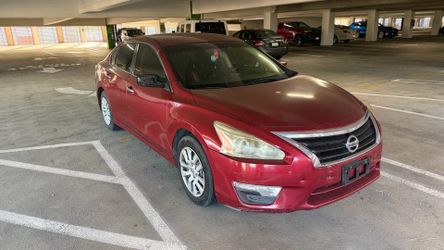 Nissan Altima 2014