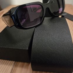 Designer Glasses Purple/lenses 