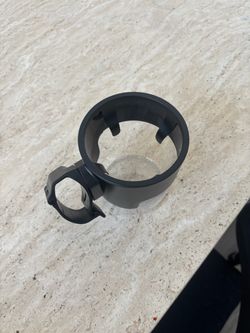 Nuna TRIV cup holder