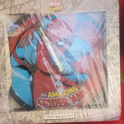 Marvel Comics "The Amazing Spider-Man" glass wall clock