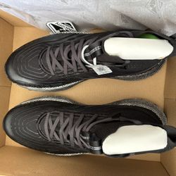 Saucony Endorphin Mid Football Cleats Black Men's US Size 10