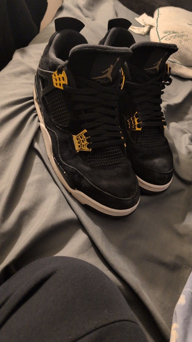 Beat Jordan 4 Royalties 