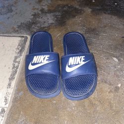 Nike Size 9