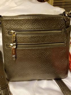 Cole Hanna cross body with extended