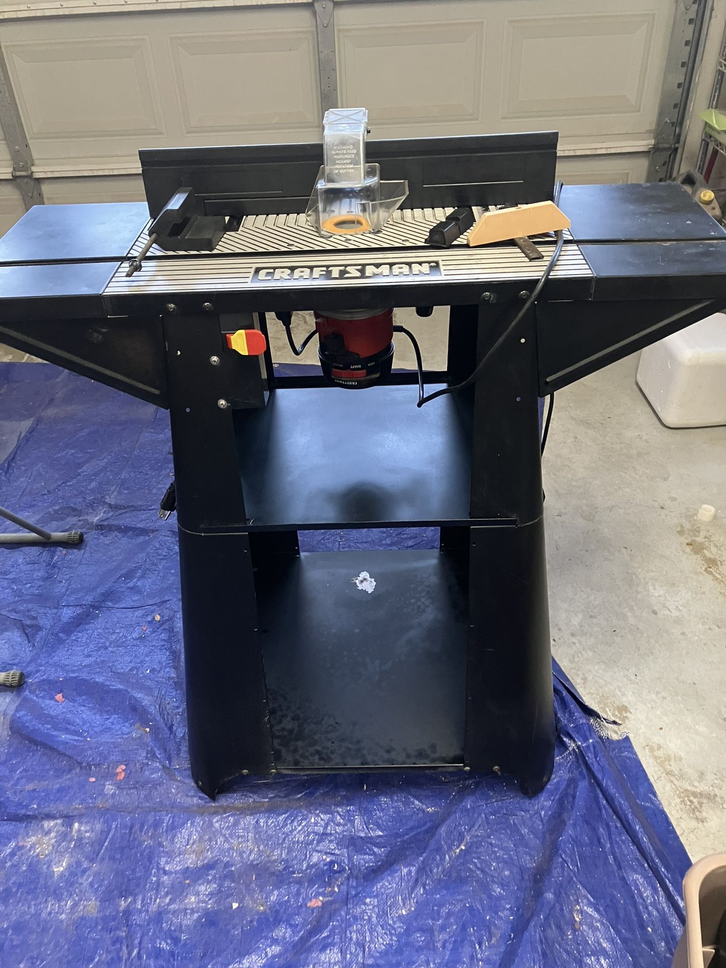 CRAFTSMAN 1 1/2 HORSEPOWER ROUTER WITH A CRAFTSMAN PRO ROUTER TABLE ...